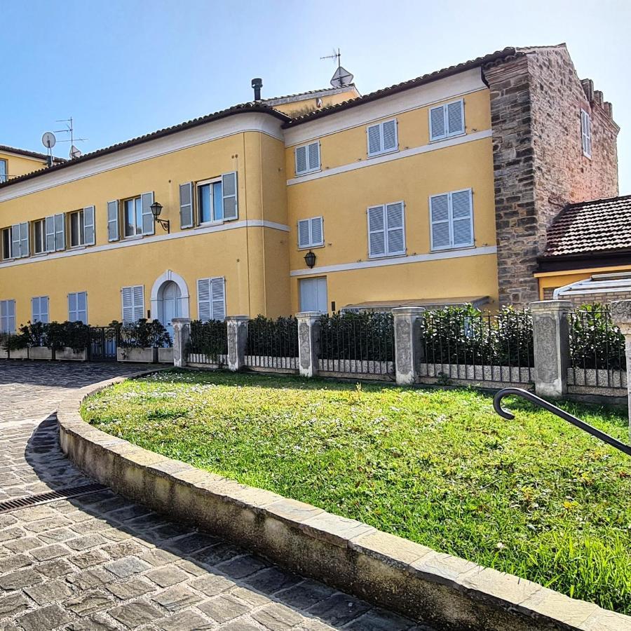"Nido Del Falco" Palazzo Ricotti Camerano Dış mekan fotoğraf